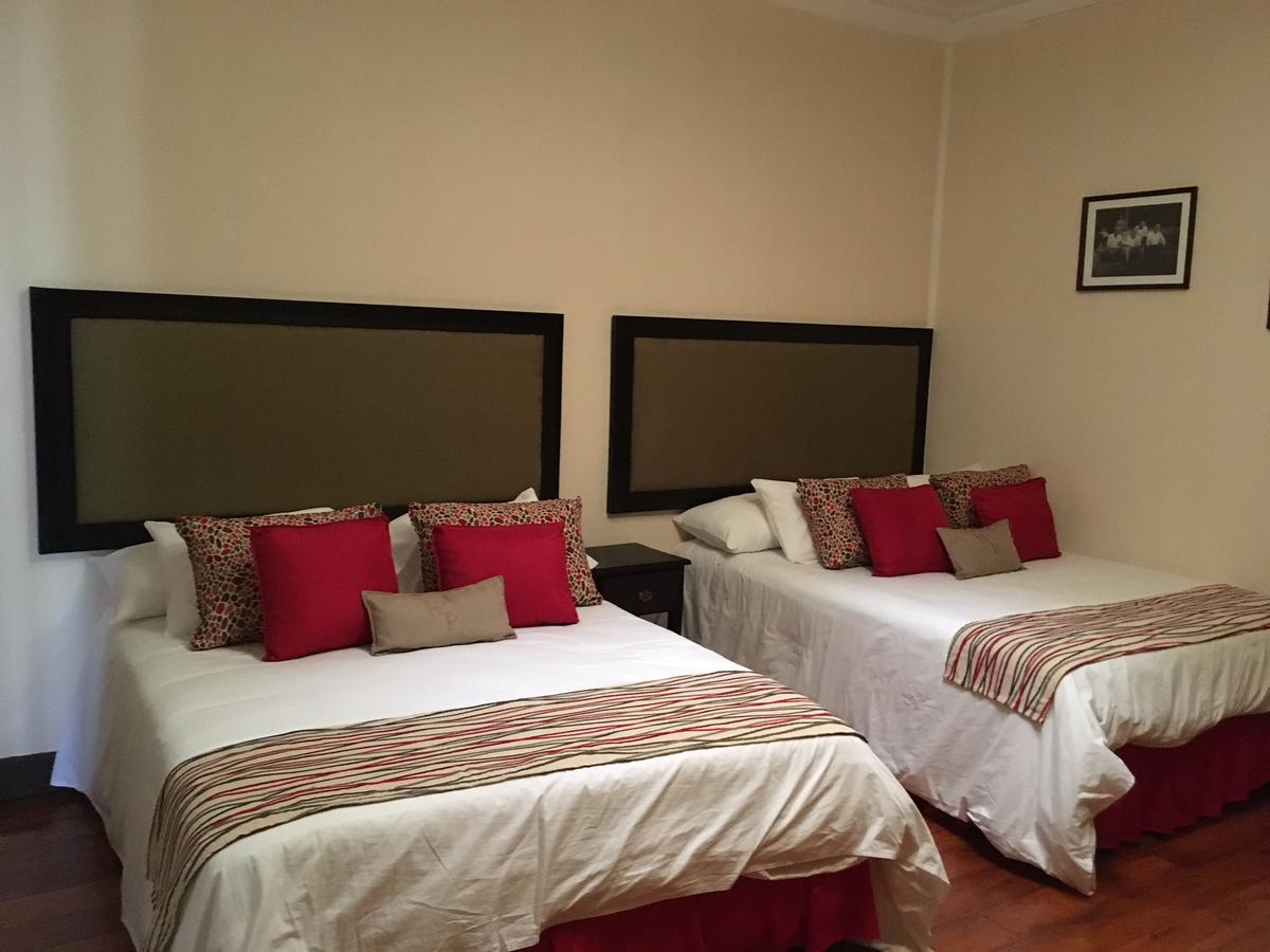 Hotel Hacienda El Rodeo Vueltas 外观 照片